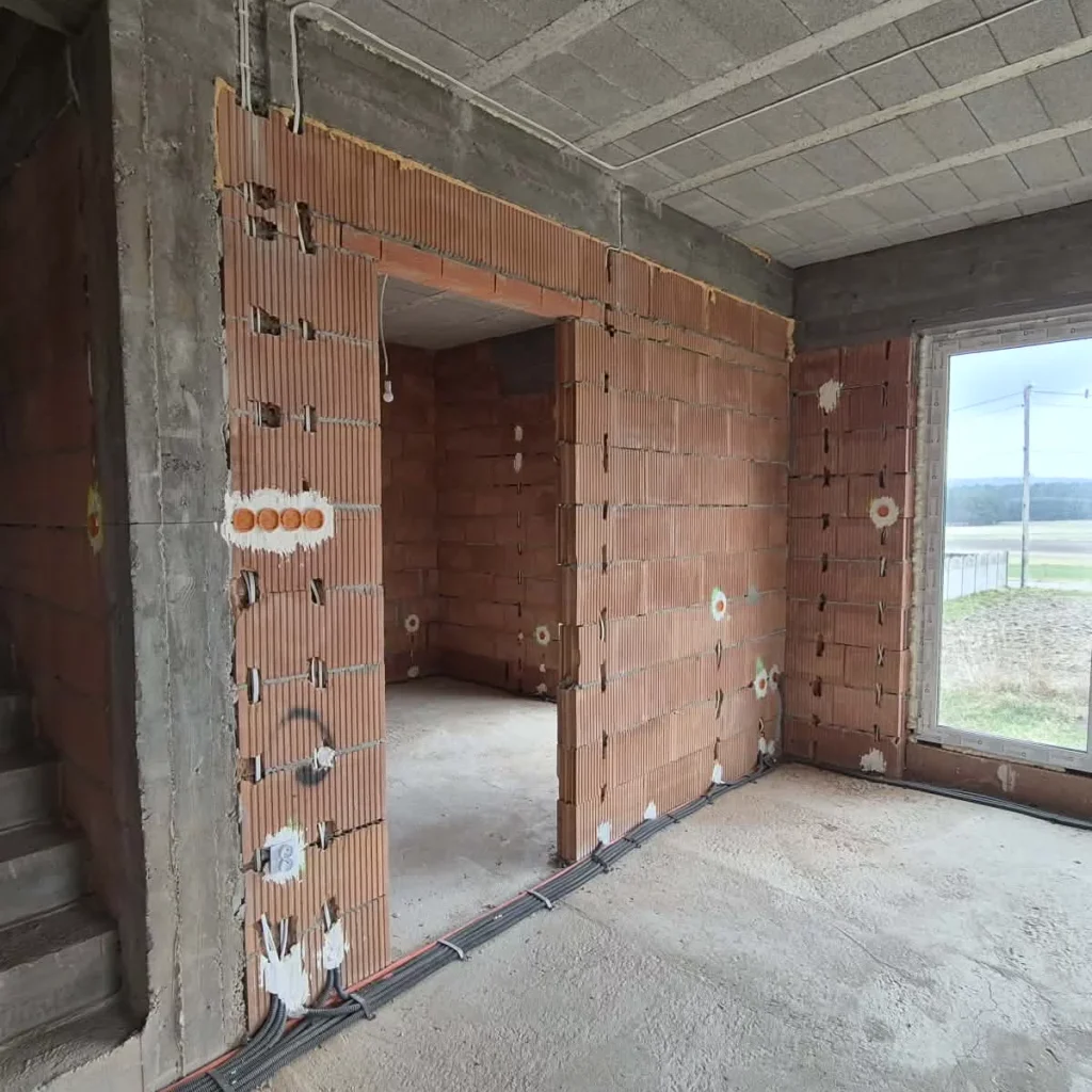 instalacja elektryczna w budynku mieszkalnym
